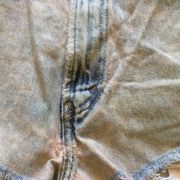 LEVI’S :: SHORTS - Picture 5 of 16